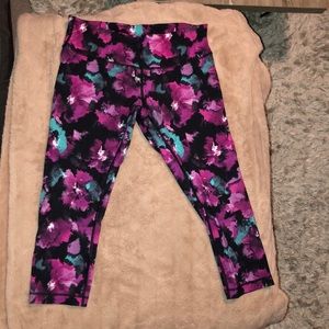 Lululemon Floral Capri Workout Pants